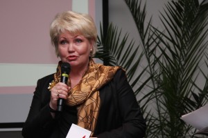 Soste ry:n Anne Knaapi